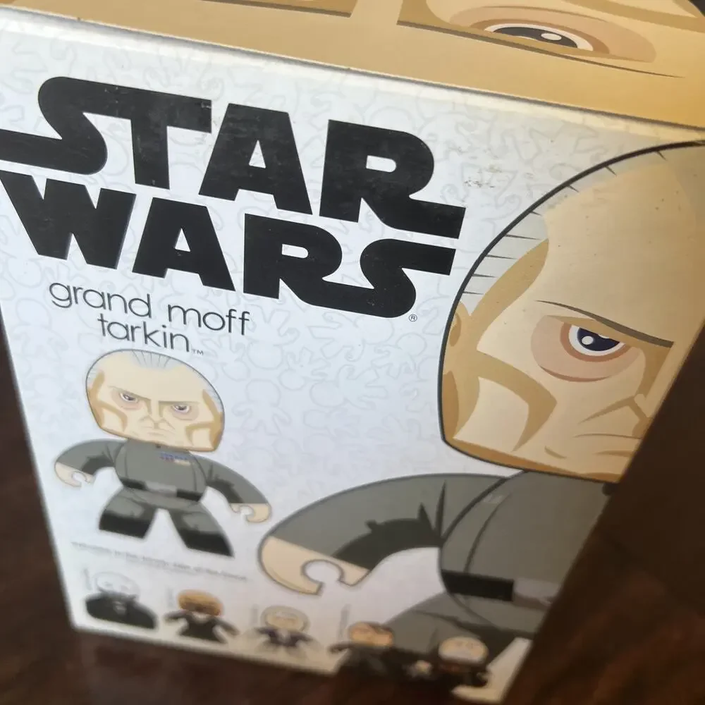 Star Wars Mighty Muggs Grand Moff Tarkin Vinyl Figure Hasbro New Sealed